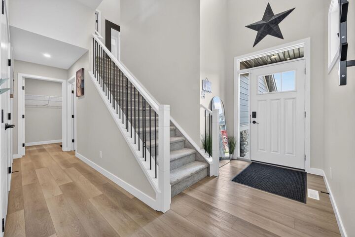 Property Photo:  19 Legacy Reach View SE  AB T2X 4T6 