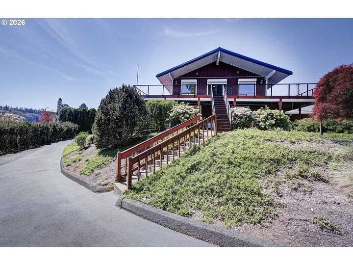 Property Photo:  2117 Lewis River Rd  WA 98674 