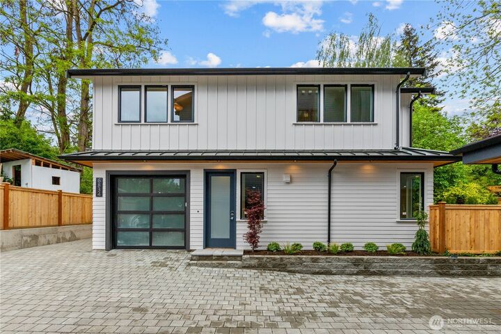 Property Photo:  6834  47th Avenue NE  WA 98115 