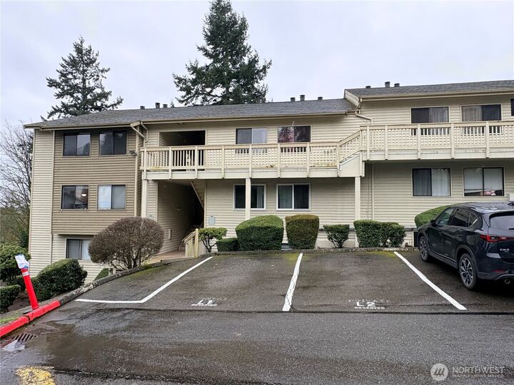Property Photo:  1700 W Sunn Fjord Lane L101  WA 98312 
