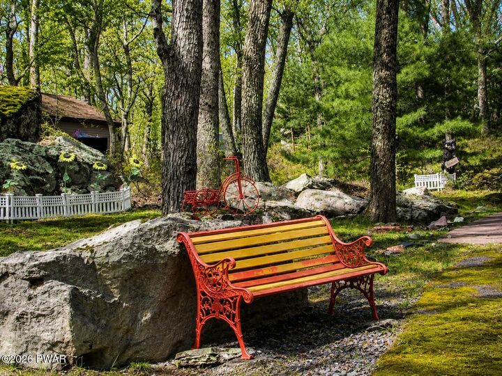 Property Photo:  328 Maple Ridge Drive  PA 18428 