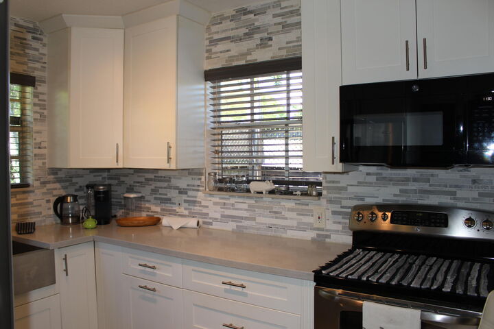 Property Photo:  225 Gulfstream Boulevard  FL 33435 