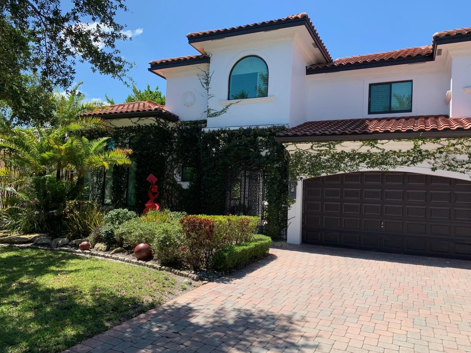Property Photo:  6179 Vía Venetia S  FL 33484 