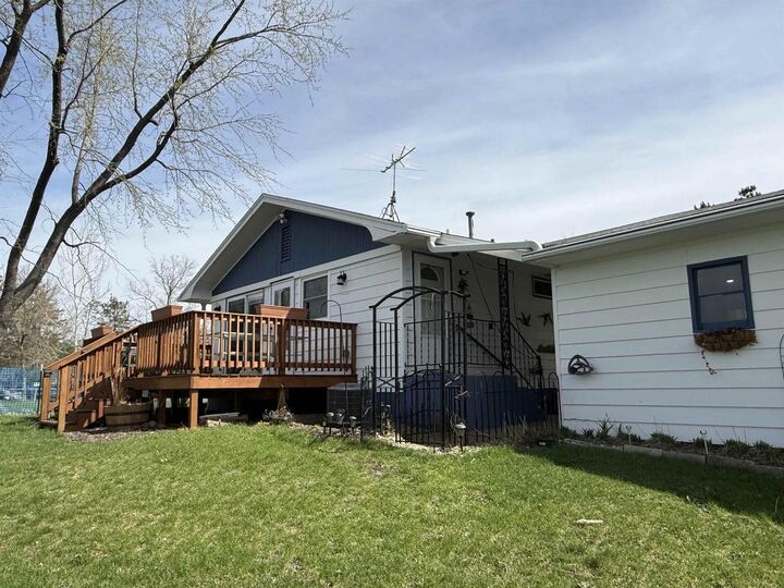 Property Photo: 2893 Cty. Rd. Z WI 53910