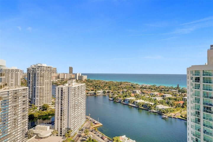 Property Photo: 20281 E Country Club Dr Ph14 FL 33180