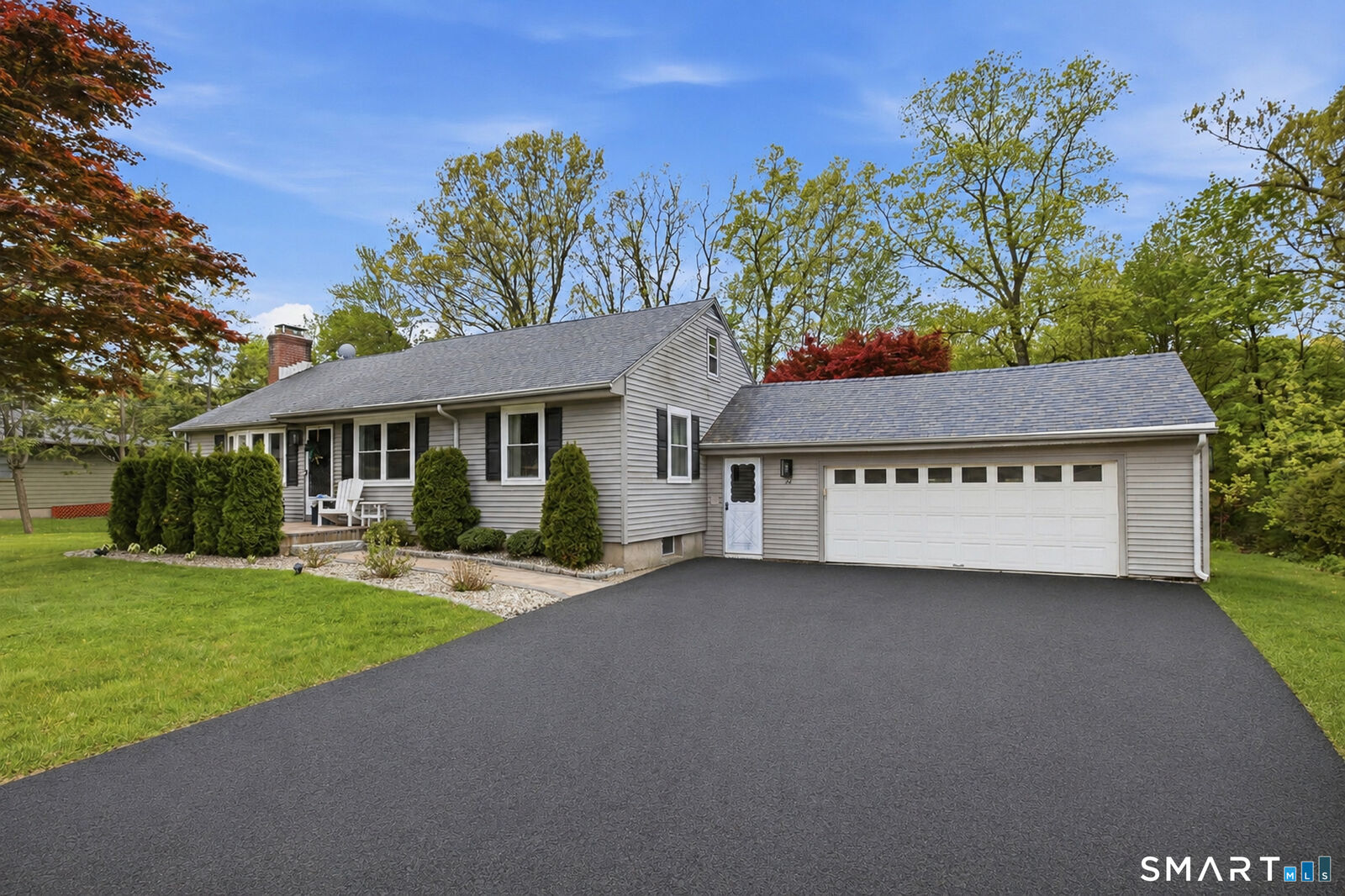 Property Photo:  24 Berkshire Drive  CT 06032 