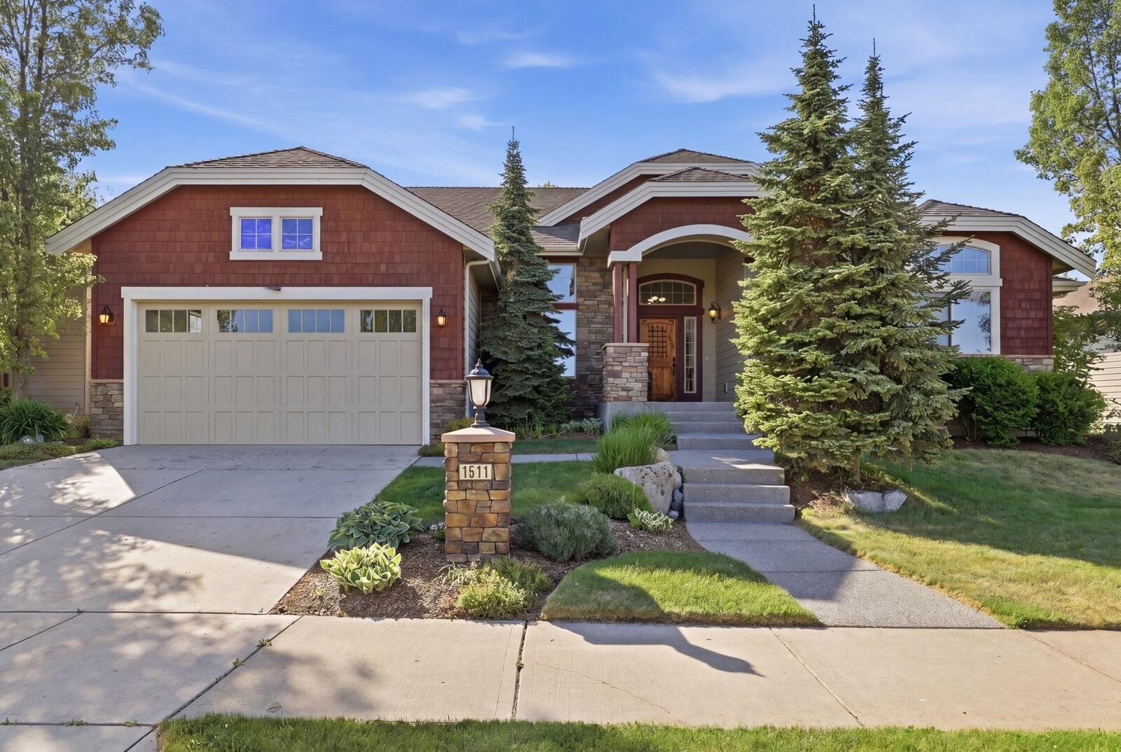Property Photo:  1511 N Sand Brook St  WA 99224 