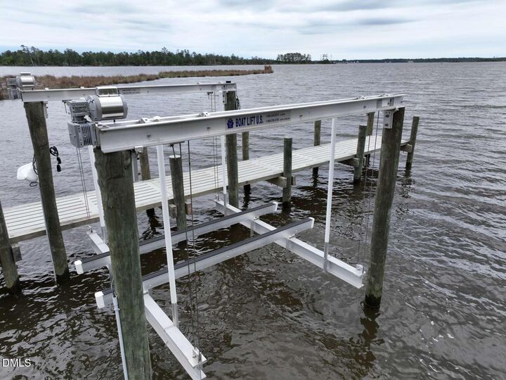 Property Photo: 754 Cutter Bay Way NC 28583