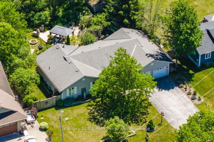 Property Photo:  59 Withall Grove  ON L0L 2T0 