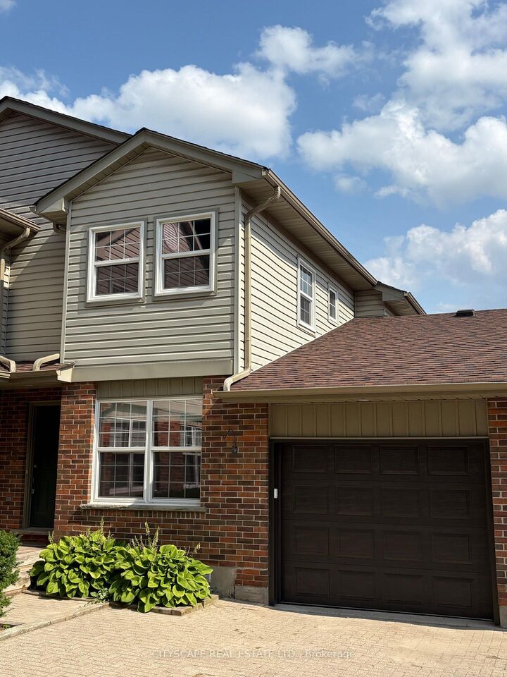 Property Photo: 250 Keats Way 17 ON N2L 6J5