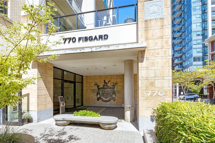 Property Photo:  770 Fisgard St 417  BC V8W 0B8 