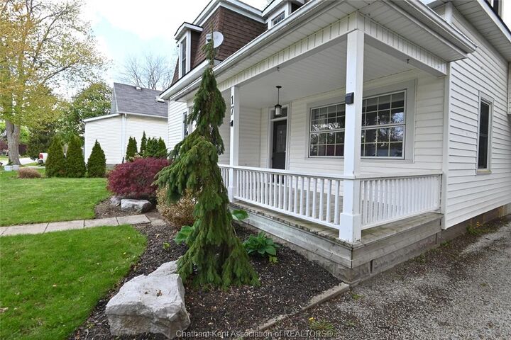 Property Photo:  17 Cunningham Avenue  ON N0P 2C0 