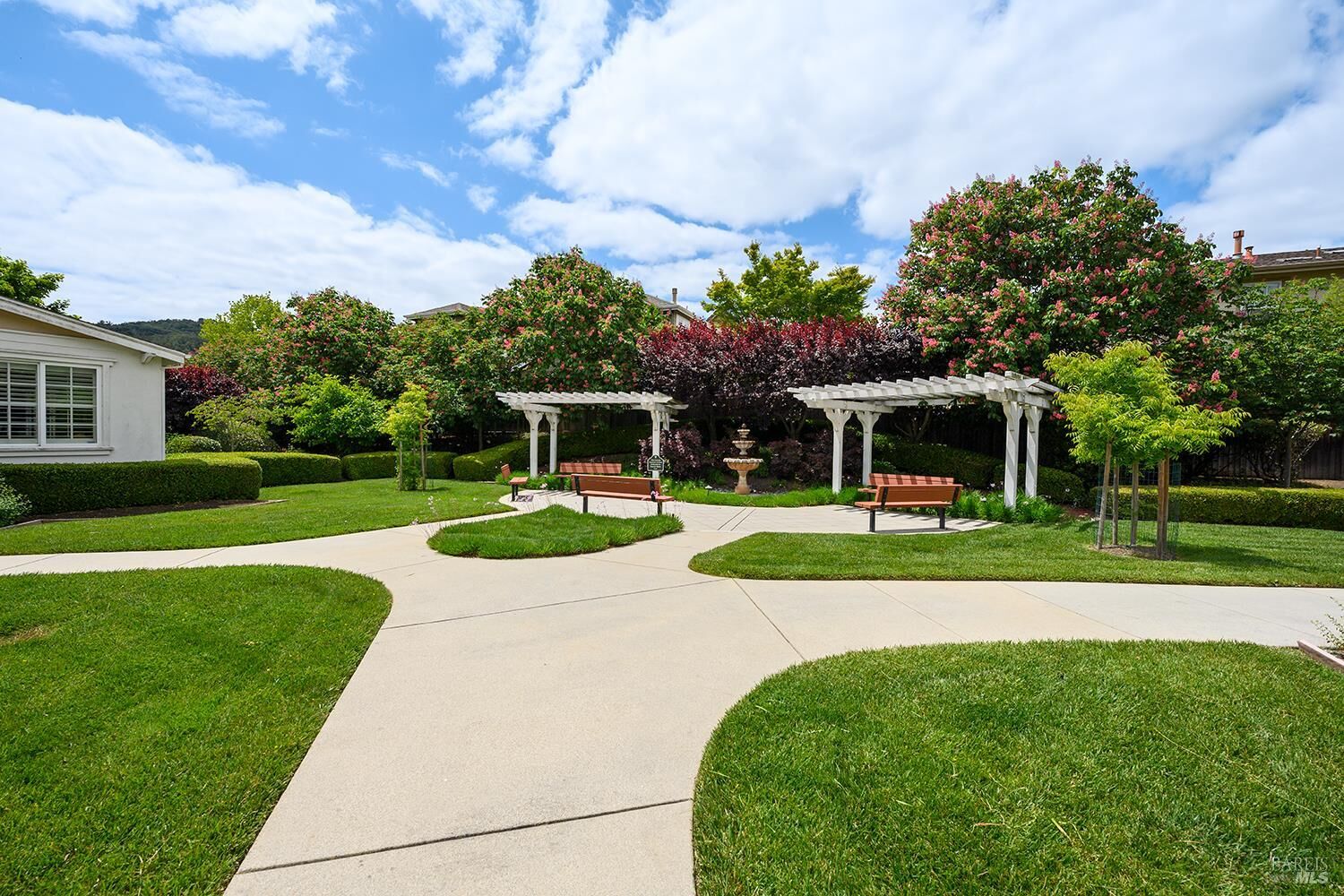 Property Photo:  12 Oak Grove Drive 103  CA 94949 