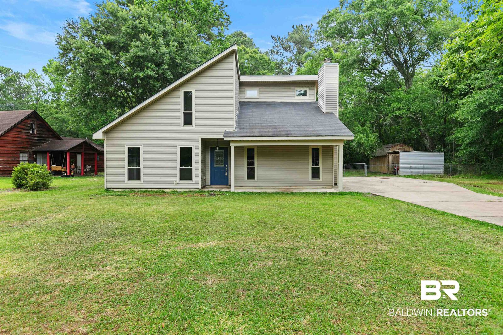 Property Photo: 2728 Lost River Road AL 36605