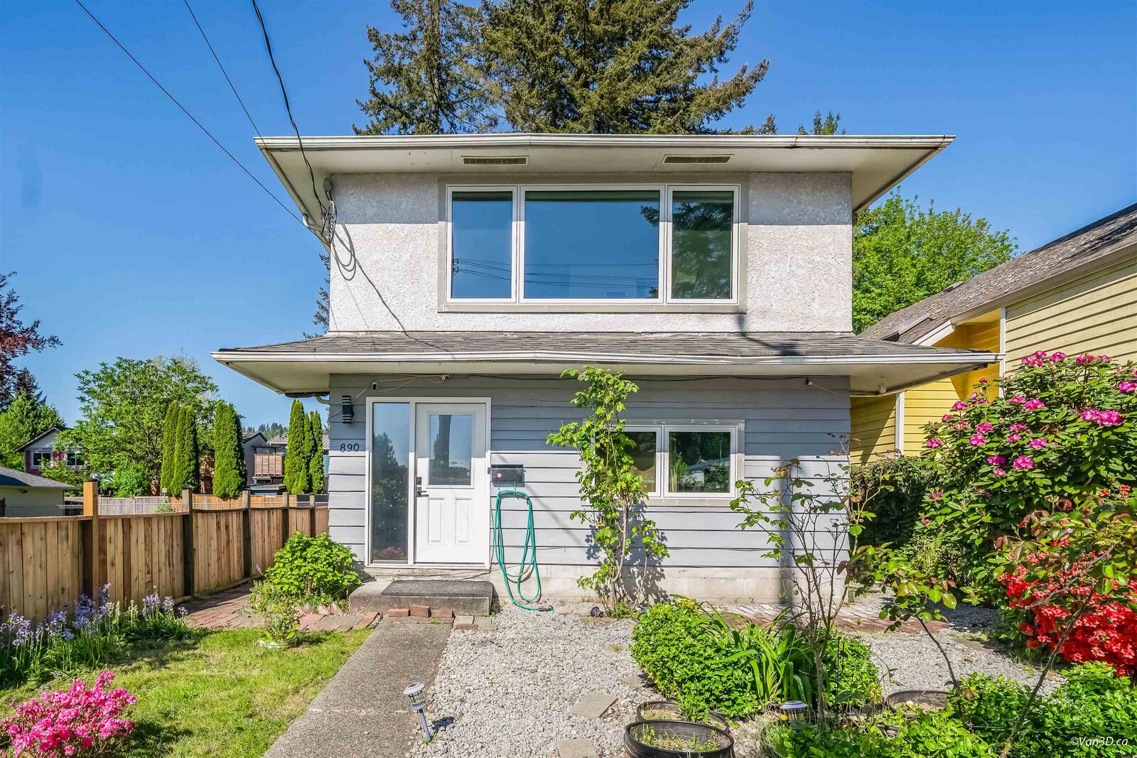 Property Photo:  890 Westwood Street  BC V3C 3L3 