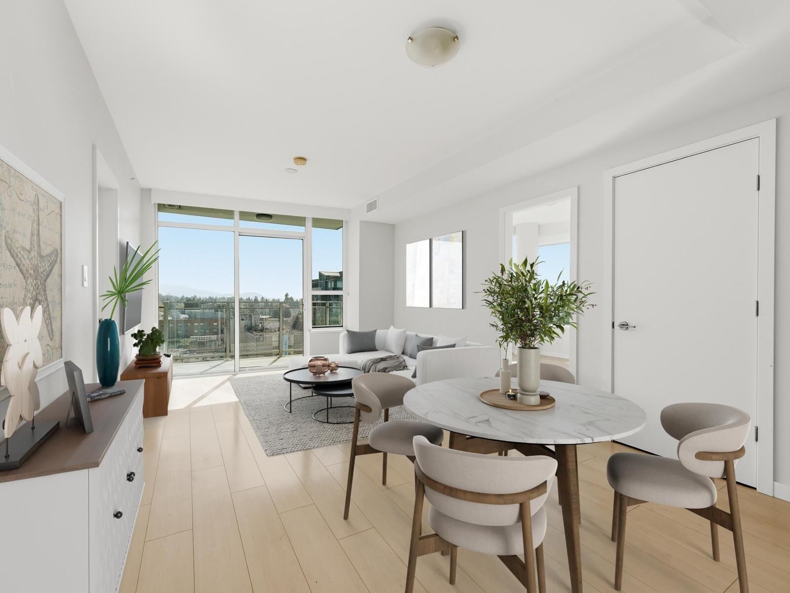 Property Photo: 125 14th Street 1702 BC V7L 0E6