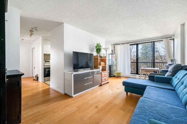 Property Photo:  7100 Gilbert Road 304  BC V7C 5C3 