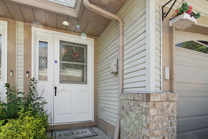 Property Photo:  12165 75 Avenue 12  BC V3W 0W7 