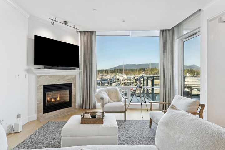 Property Photo:  323 Jervis Street 103  BC V6C 3P8 
