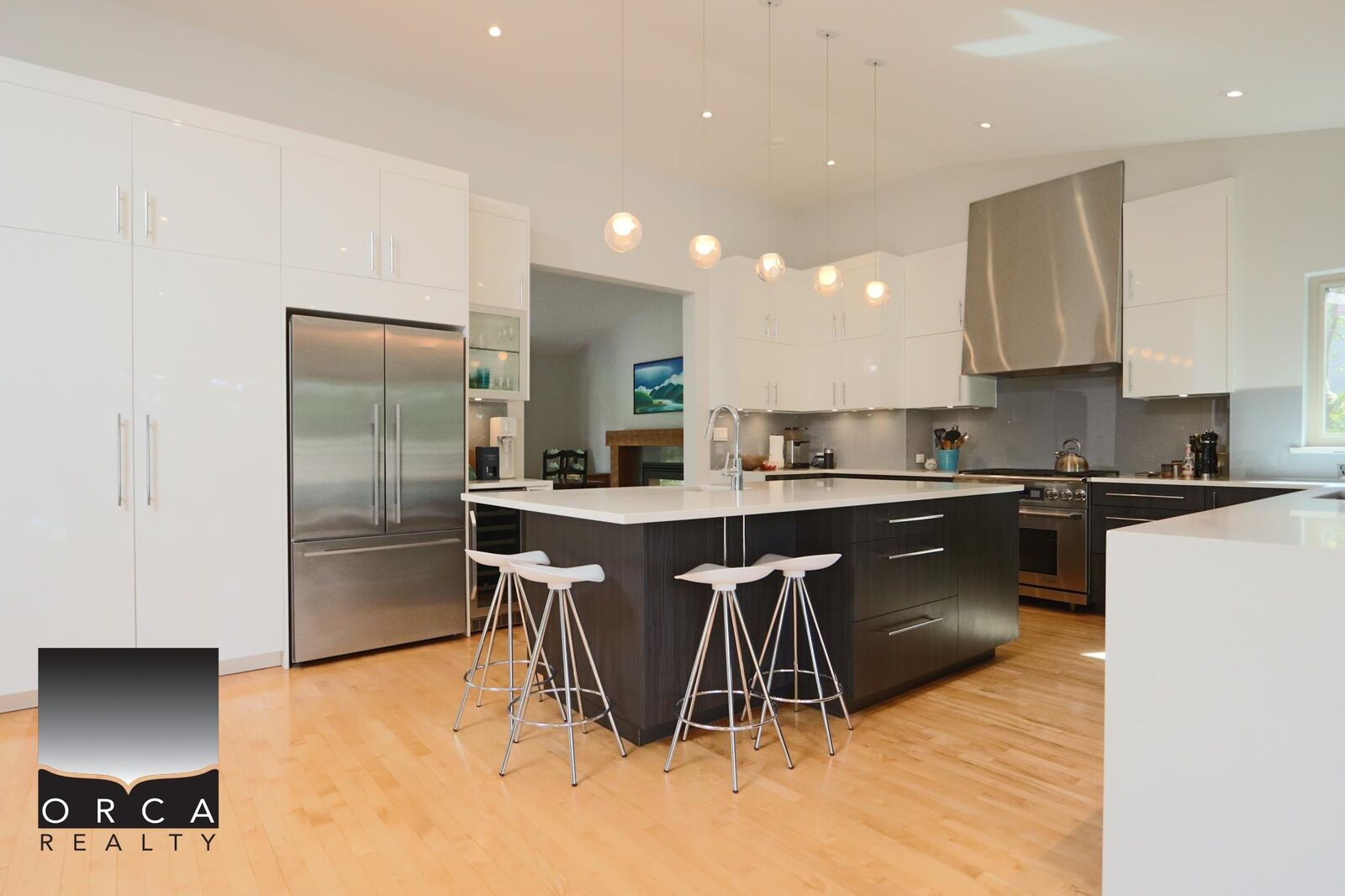 Property Photo:  3685 Sunnycrest Drive  BC V7R 3C5 