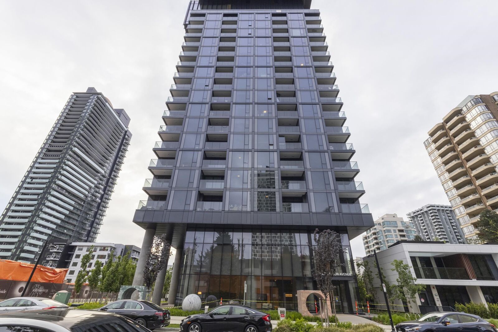 Property Photo:  5987 Wilson Avenue 3905  BC V5H 0L7 