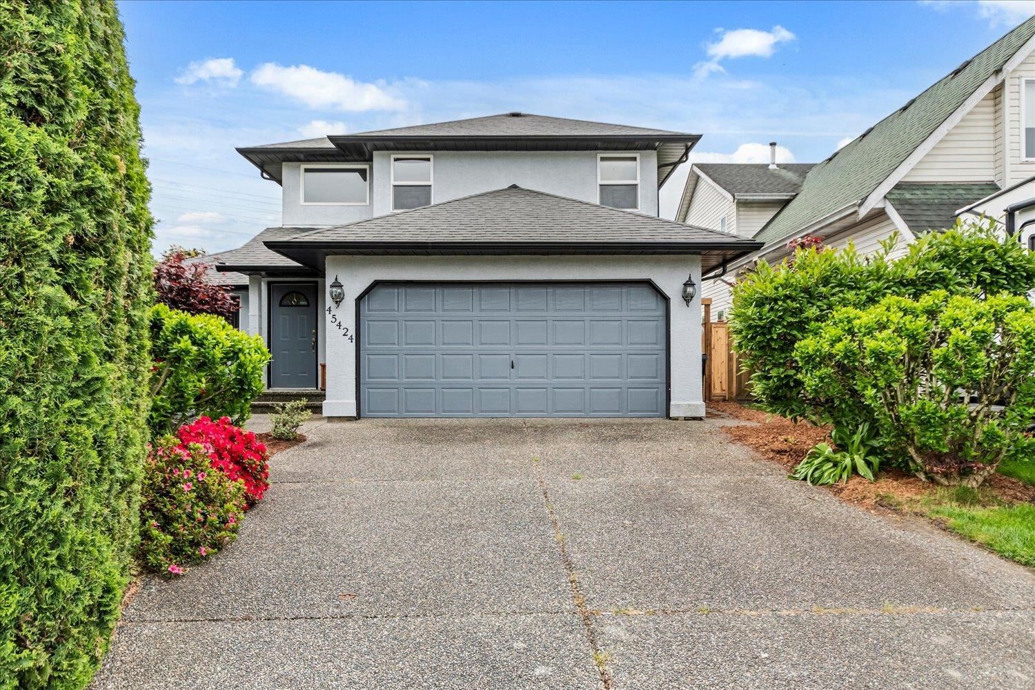 Property Photo:  45424 Dorell Place  BC V2R 3V3 