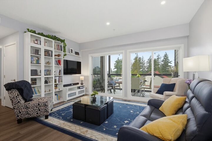 2649 James Street 505 — photo 1