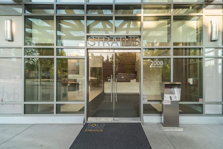 Photo de la propriété:  2008 Rosser Avenue 2601  BC V5C 0H8 