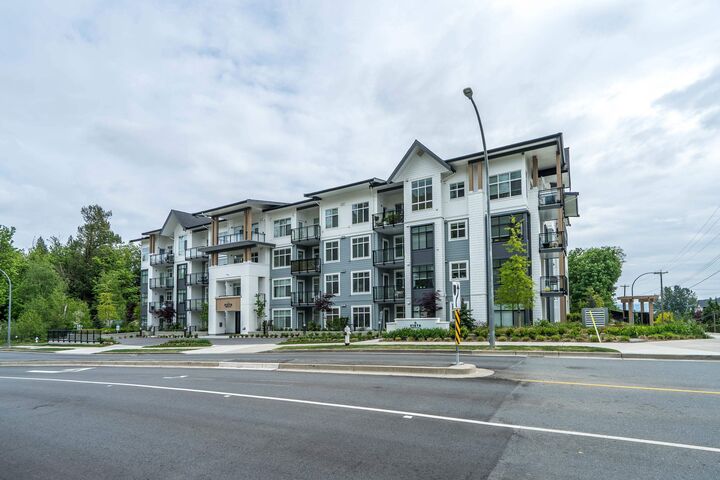 Property Photo: 33920 Best Avenue 102 BC V2V 0L9