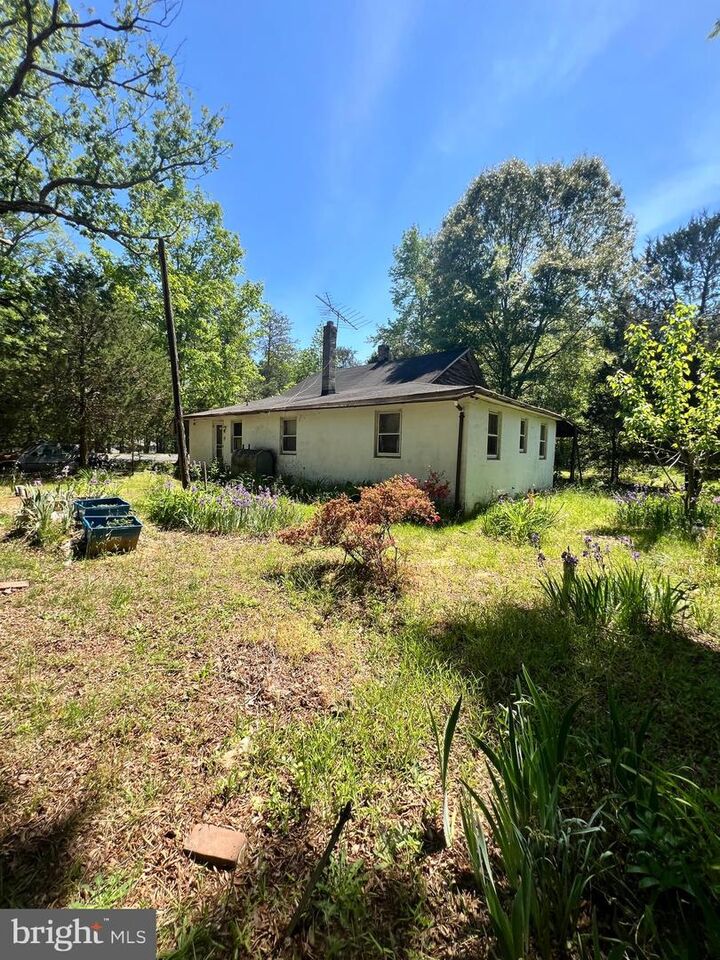 Property Photo: 11495 A Maryland Point Road MD 20662