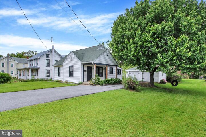 Property Photo:  255 W Main Street  PA 17222 