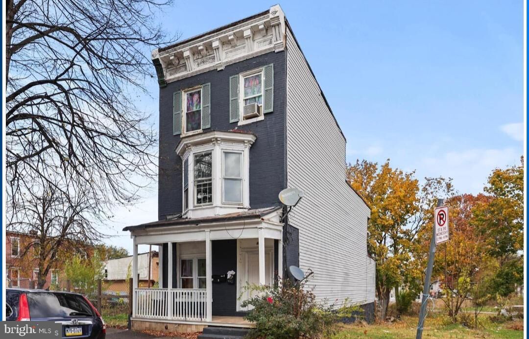 Property Photo:  405 S 14th Street  PA 17104 