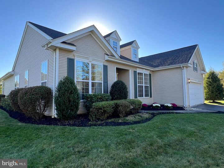 Property Photo:  33 Bunker Hill Drive  NJ 08501 