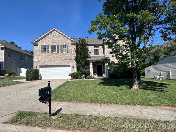 Property Photo:  7815 Kuck Road  NC 28227 