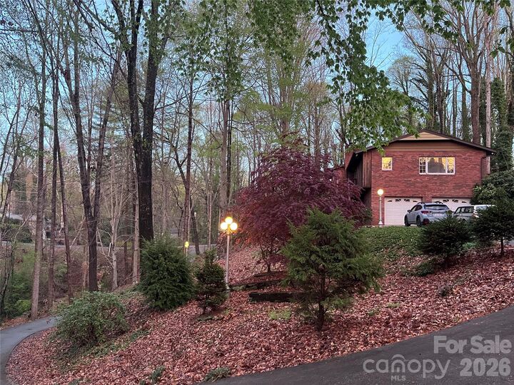 Property Photo:  231 Davis Drive  NC 28655 