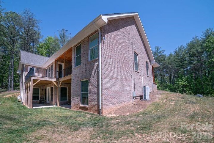 Property Photo:  2026 Robert Drive  NC 28655 