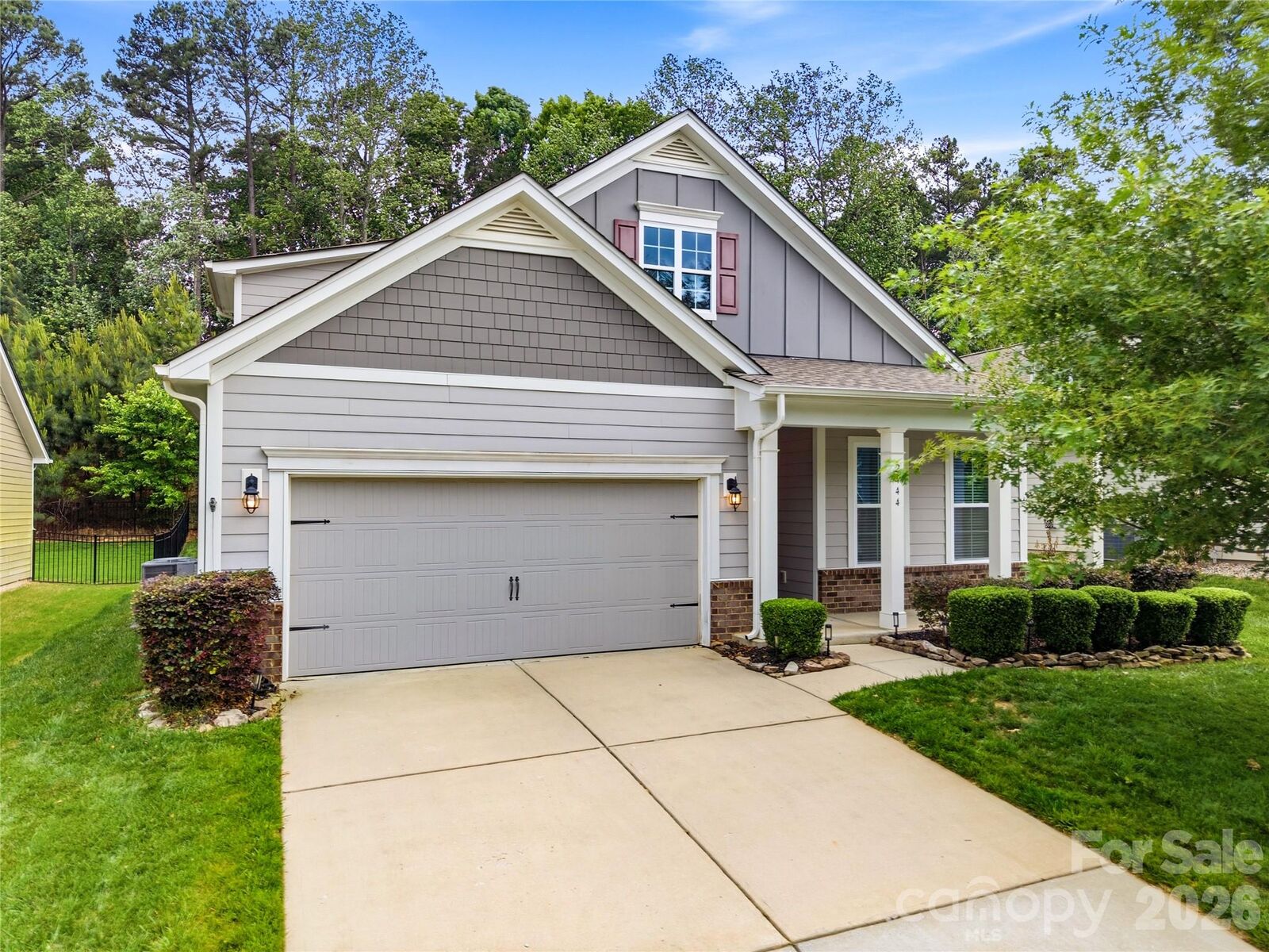 Property Photo:  2444 Seagull Drive  NC 28037 