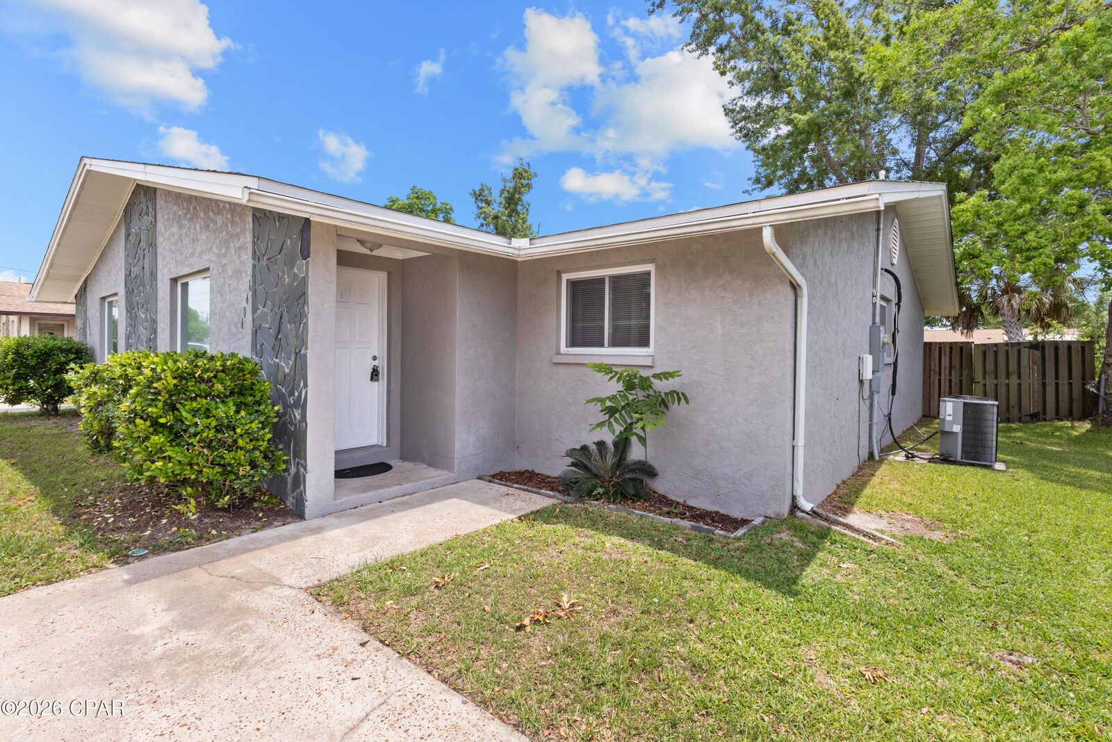 Property Photo:  6404 Chipewa Street  FL 32404 