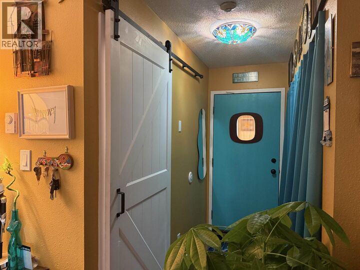 Property Photo:  2217 Regents Crescent 302  BC V2L 1E9 