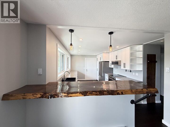 Property Photo:  2412 Bellevue Drive  BC V2G 5H2 