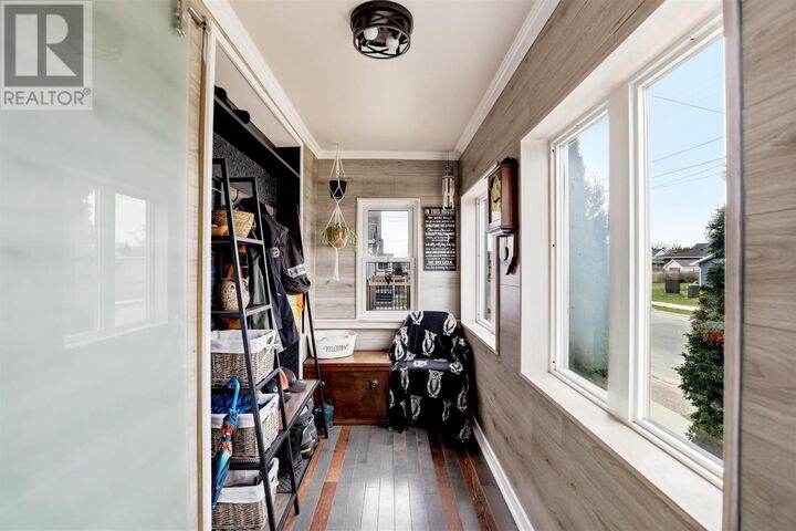 Property Photo:  99 Wallace Ter  ON P6C 1K2 