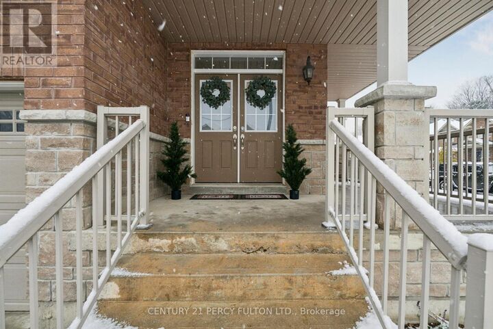 Property Photo:  2 Prosser Crescent  ON L0E 1R0 