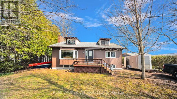 Property Photo:  74652 Talbot Crescent  ON N0M 1G0 