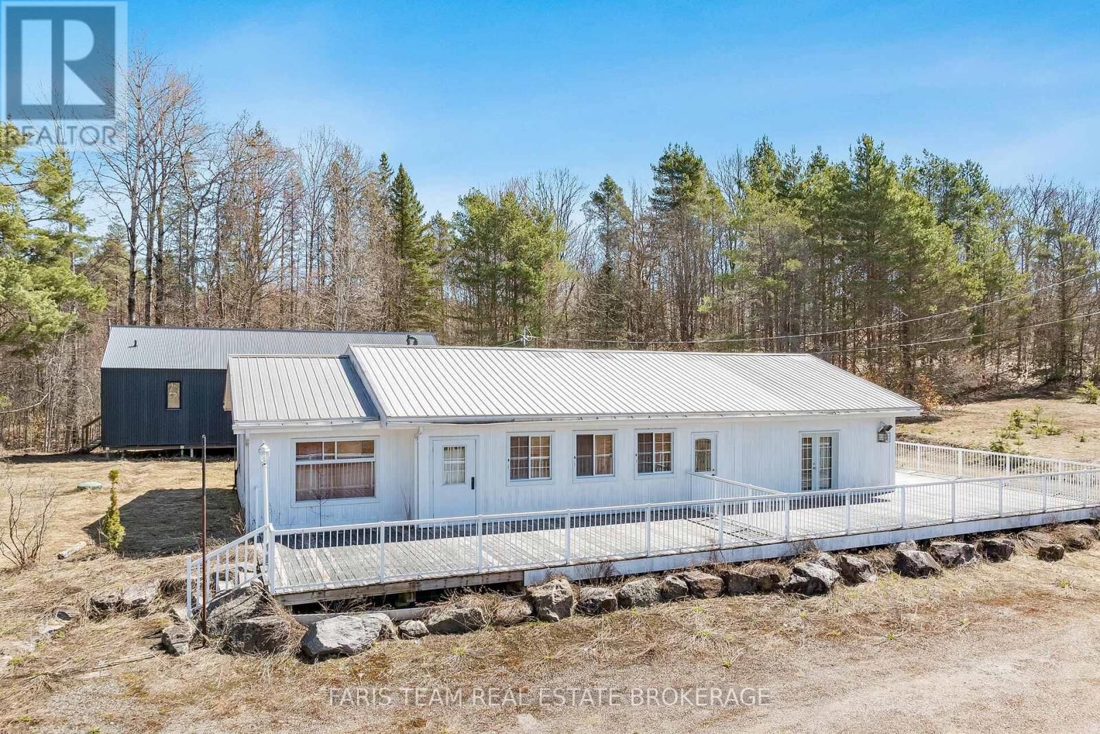Property Photo:  2180-2186 Highway 141  ON P0B 1L0 