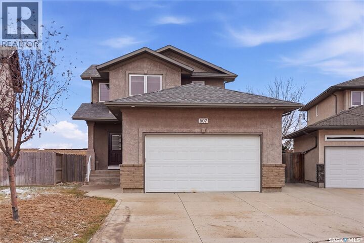 Property Photo:  607 Beckett Crescent  SK S7N 4X3 