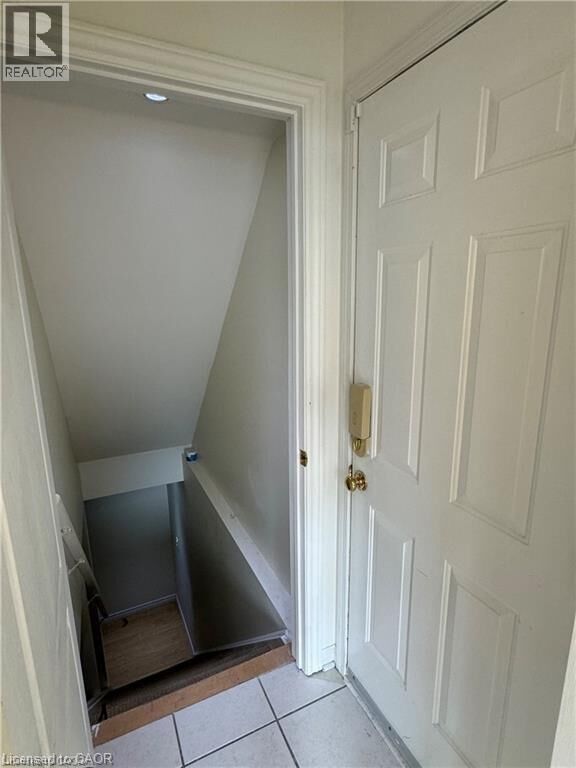 Property Photo:  116 Zieman Crescent Lower  ON N1T 2H5 