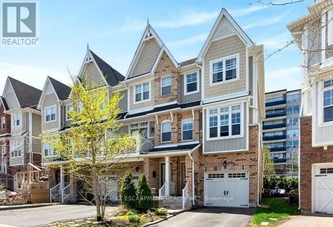 Property Photo:  39 Durksen Drive  ON L2R 0A7 
