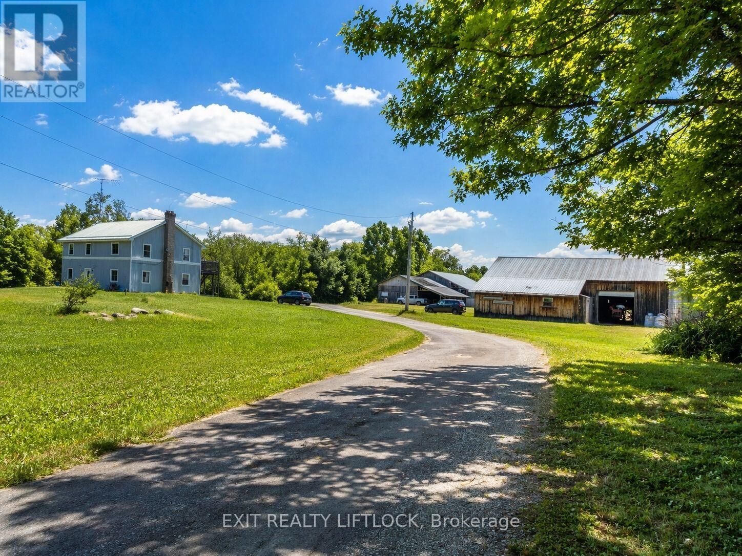 Property Photo:  39 Third Line Rd  ON K0L 2B0 
