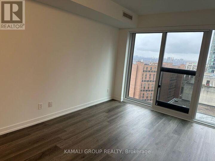 Property Photo:  771 Yonge Street 2010  ON M4W 0B8 