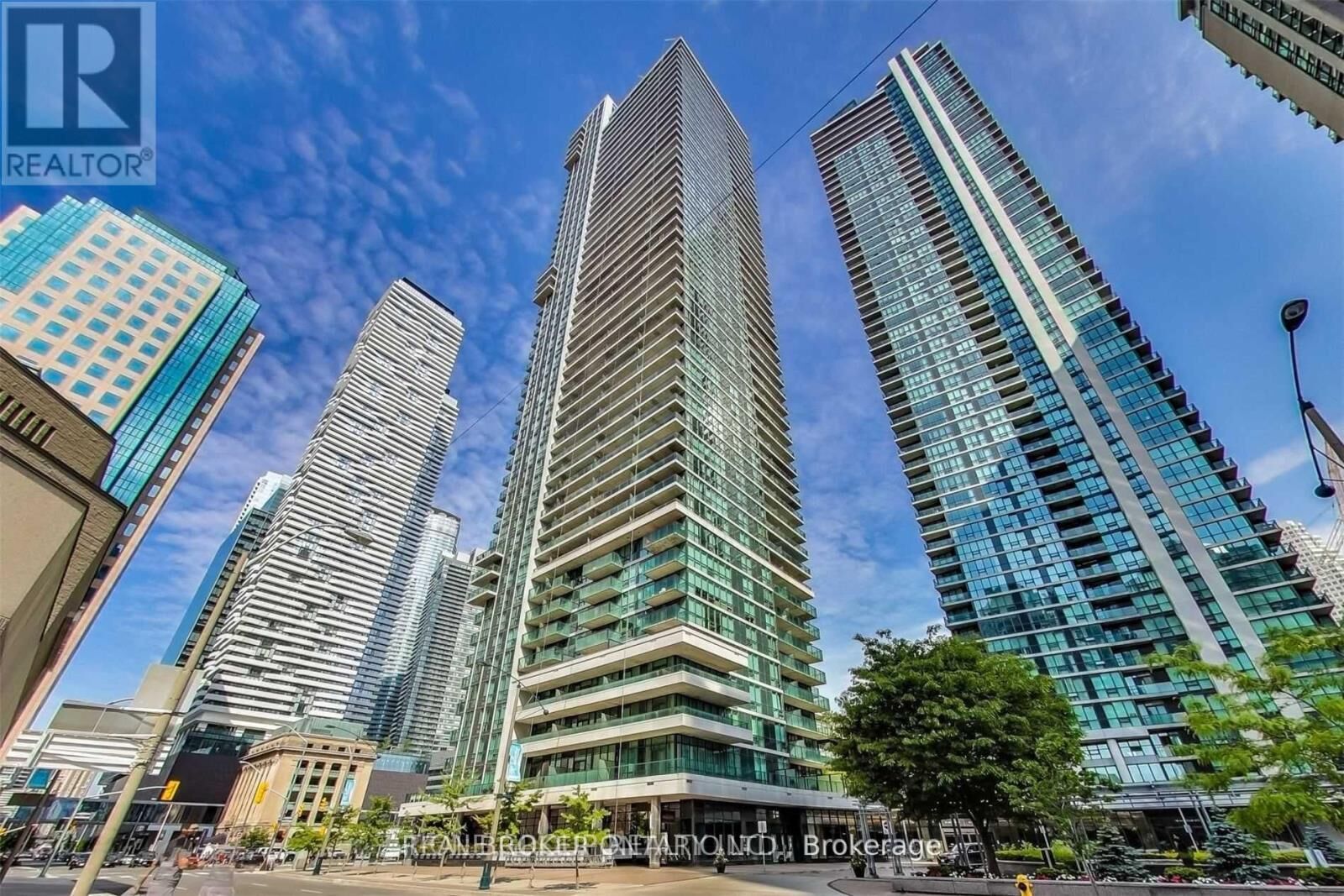 Property Photo:  33 Bay Street 1307  ON M5J 2Z3 